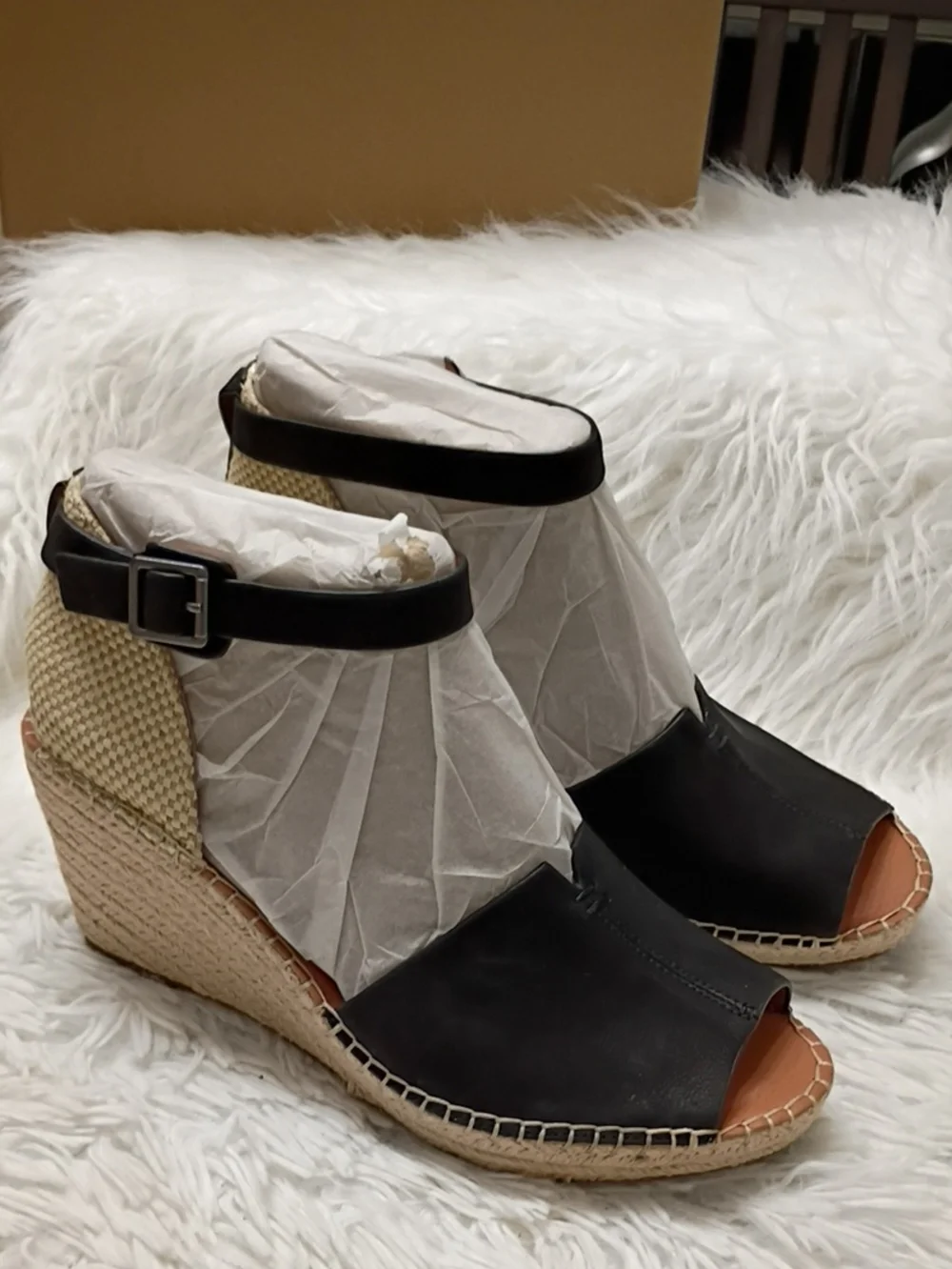 Kenneth Cole Gentle Souls Charli Black Espadrille Wedge Sandals Ankle Buckle 9.5